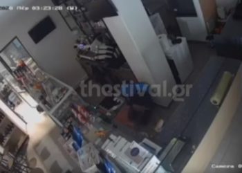 Διαρρήκτης “κομάντο” ξαφρίζει κατάστημα στη Θεσσαλονίκη – ΒΙΝΤΕΟ
