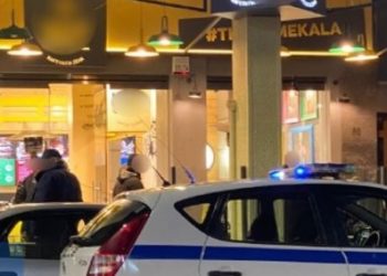 Θεσσαλονίκη: Άκαρπες οι έρευνες για την σύλληψη των δραστών του εγκλήματος στo fast food