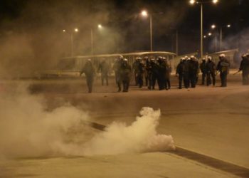 Μεταναστευτικό: “Εκρηκτική” η κατάσταση σε Χίο και Μυτιλήνη (ΒΙΝΤΕΟ)