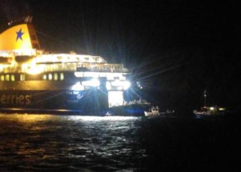 Συναγερμός στο Λιμενικό: Άνθρωπος στη θάλασσα!