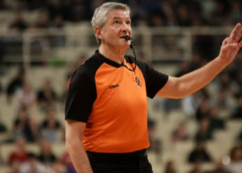 Επίθεση με σφυρί στον Ιταλό διαιτητή Λουίτζι Λαμόνικα