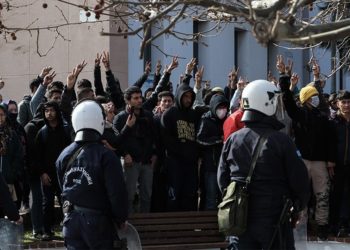 Τα επεισόδια στη Μόρια “φρέναραν” τις κρίσεις στην ΕΛΑΣ – Σε εκκρεμότητα οι τοποθετήσεις Υποστρατήγων και Ταξιαρχών