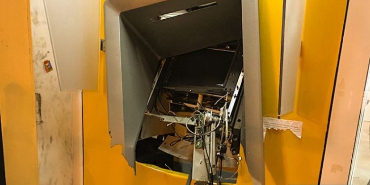 Θεσσαλονίκη: Οι διαρρήκτες των ΑΤΜ ξαναχτύπησαν τα ξημερώματα στο Φίλυρο (ΒΙΝΤΕΟ)