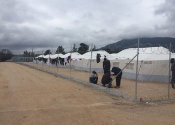 Ενώσεις Αστυνομικών Αττικής: Υγειονομική βόμβα η Κλειστή Δομή Μαλακάσας