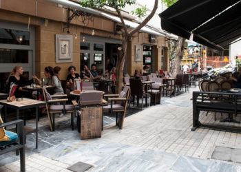 Στις ενενήντα έξι έφτασαν οι συλλήψεις για ανοιχτά καταστήματα – Συνεχίζει τους ελέγχους η ΕΛΑΣ