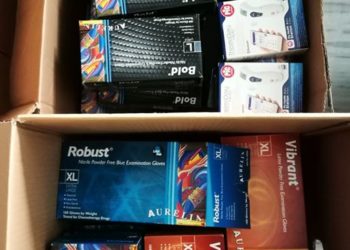 5.000 γάντια στην Ένωση Χανίων από το Σύλλογο Τριτέκνων