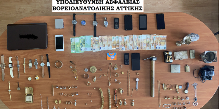 Άδειαζαν σπίτια για να αγοράζουν καταστήματα – Οι διάλογοι της σπείρας των διαρρηκτών