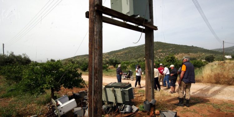 Στα χέρια της ΕΛ.ΑΣ. σπείρα που ρήμαζε μετασχηματιστές του ΔΕΔΔΗΕ