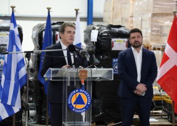 Απίστευτοι: Ήρθαν σαν αλληλέγγυοι για να πουλήσουν την πραμάτεια τους