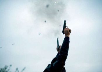 Ανέβασε βίντεο με πυροβολισμούς στο facebook και τον συνέλαβε η αστυνομία