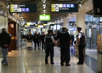 Ο “Φαντομάς” των Γερμανικών αεροδρομίων στα χέρια της ΕΛΑΣ