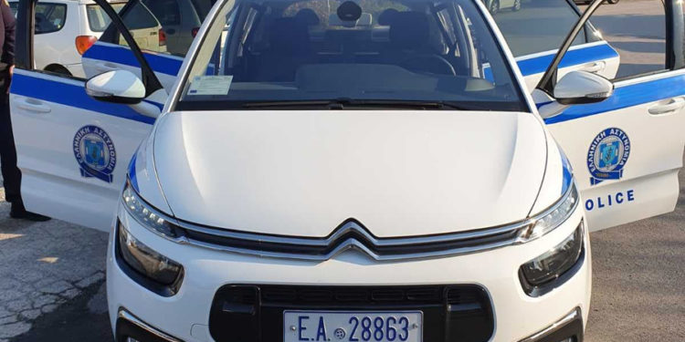 Επιτέλους χρησιμοποιούν τα ειδικά περιπολικά μεταφοράς επικίνδυνων ασθενών