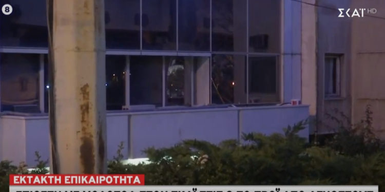 Επίθεση με μολότοφ στον ΣΚΑΪ τα ξημερώματα