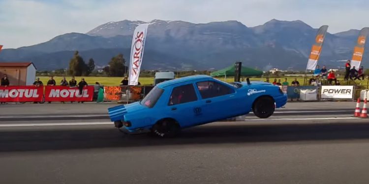 Και πρακτορεία ΟΠΑΠ χτυπούσε ο οδηγός αγώνων που άδειαζε φαρμακεία