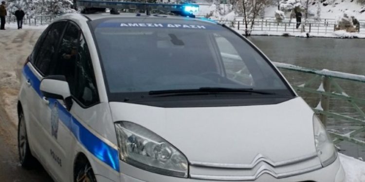 Στα αζήτητα δέκα ειδικά περιπολικά μεταφοράς φορέων επικίνδυνων ασθενειών