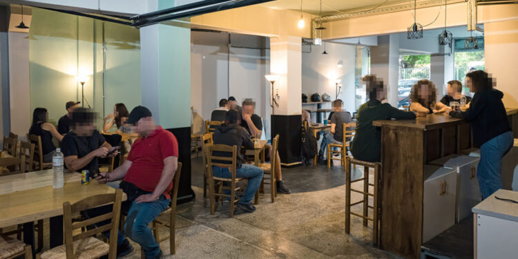 Νέο στέκι του Ρουβίκωνα στην Καισαριανή – Επέκταση ή μετακόμιση; (ΦΩΤΟ)