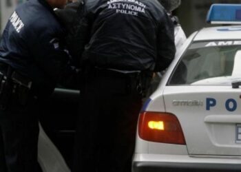 Παιδόφιλος παρέσυρε ανήλικα αδέλφια στα Μέγαρα – Σώθηκαν από γείτονα
