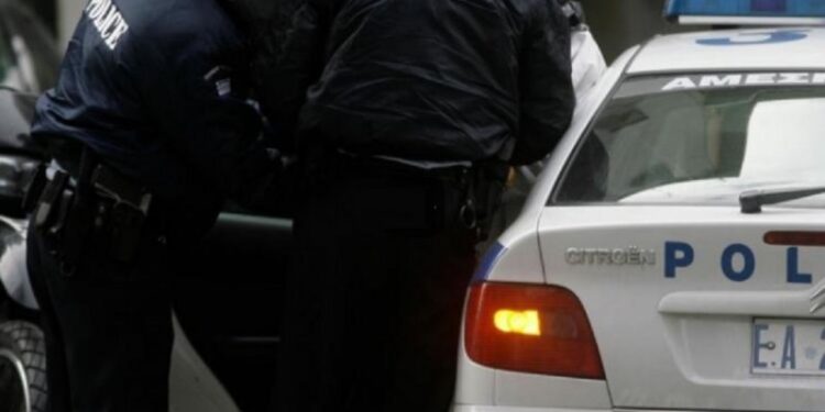 Παιδόφιλος παρέσυρε ανήλικα αδέλφια στα Μέγαρα – Σώθηκαν από γείτονα