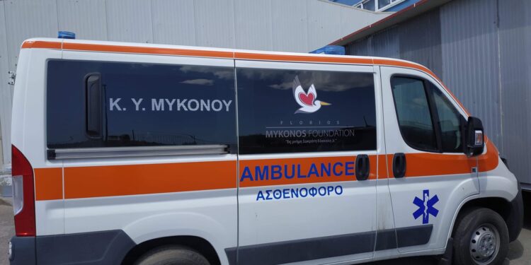 Αγώνας για να σωθεί η τουριστική περίοδο στη Μύκονο – Δωρεές από ιδιώτες σε Κέντρο Υγείας και ΕΛΑΣ