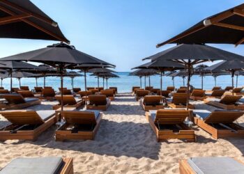 Ανοίγουν οι οργανωμένες παραλίες – Οι όροι και οι κανόνες