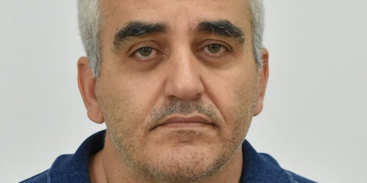Αυτός είναι ο ψευτογιατρός που έπαιζε με τις ζωές καρκινοπαθών