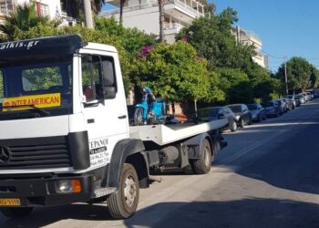 Θανατηφόρο τροχαίο με εγκατάλειψη στην Βουλιαγμένη – ΦΩΤΟ