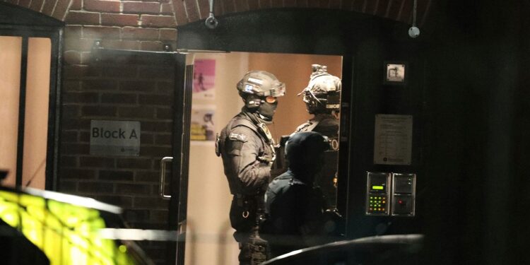 Βρετανία: 3 νεκροί από την επίθεση στο Ρέντινγκ – Δράστης ένας 25χρονος Λίβυος (Βίντεο – εικόνες)