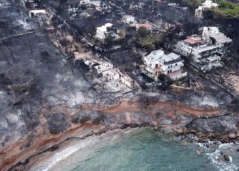 102 νεκροί στο Μάτι: Η Εισαγγελία αρνείται να ασκήσει δίωξη για κακούργημα