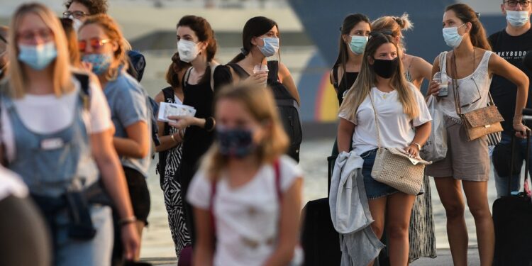 Πρόβλεψη για 500 κρούσματα την ημέρα από την ΓΓΠΠ – ΑΠΟΚΛΕΙΣΤΙΚΟ