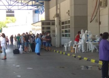 «Βιομηχανία» πλαστών τεστ κορωνοϊού στην Αλβανία – Συναγερμός στα σύνορα.