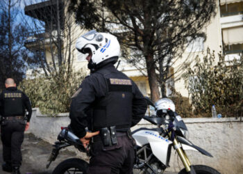 Παράσημα σε αστυνομικούς για το Μάτι αλλά με γκρίνιες και πικρίες!
