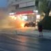 Σταμάτησε το φλεγόμενο αυτοκίνητό της σε βενζινάδικο! – ΒΙΝΤΕΟ