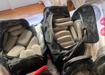 Έκρυβαν 102 κιλά ηρωίνη σε Airbnb – Φωτό και Βίντεο