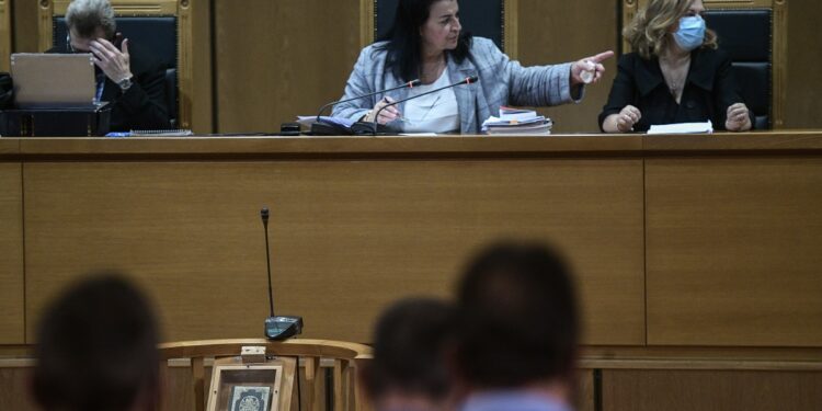 Κάθειρξη 13 χρόνων σε Μιχαλολιάκο και την ηγεσία της ΧΑ – Ισόβια στον Ρουπακιά