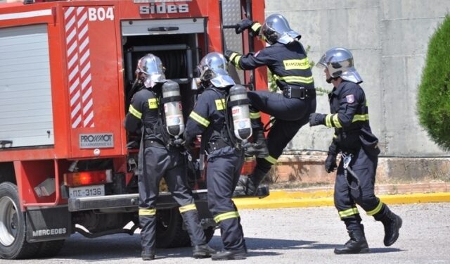 Ηλεκτρονικές εκλογές λόγω COVID-19 ζητούν οι Πυροσβέστες