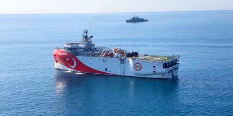 ΑΟΖ: Νομικό και Εθιμοτυπικό Δίκαιο – Τι ισχύει, ποια η στάση της Ελλάδας