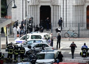 Γαλλία-επίθεση στη Νίκαια: Ένας 25χρονος ονόματι Μπραχίμ ο δράστης