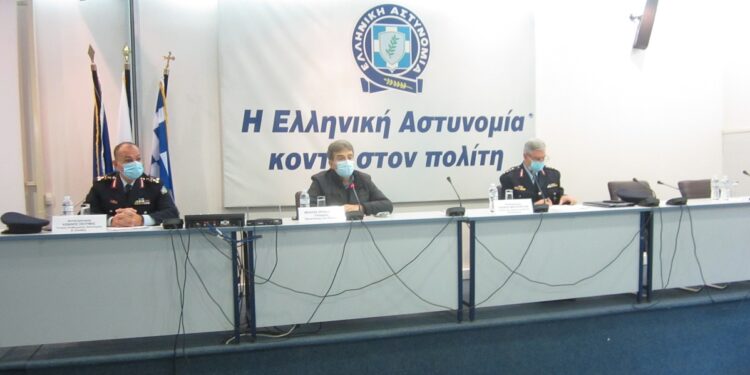 Έκκληση Χρυσοχοΐδη στην Θεσσαλονίκη: “Μην εξαντλείτε την πόλη”!