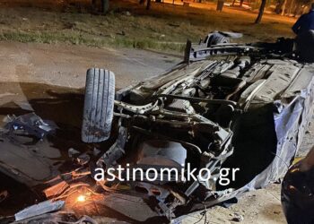 Από του χάρου τα δόντια – Φοβερό τροχαίο στη Γλυφάδα – ΦΩΤΟ