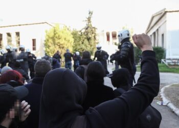 Πρόστιμα για Covid-19 27300 ευρώ κόστισαν οι καταλήψεις ΕΜΠ και Ζωγράφου!