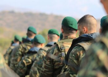 ΓΕΕΘΑ: Κατακόρυφη αύξηση του μόνιμου προσωπικού των ΕΔ