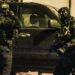 Επιχείρηση της Δίωξης Ναρκωτικών στη Βούλα – Έφοδος της ΕΚΑΜ σε σπίτι “καβάτζα”