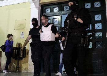 “Εμφανίστηκε” με κείμενο ο καταζητούμενος για τρομοκρατία Χατζηβασιλειάδης