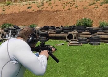 Χρόνος αντίδρασης σε ένοπλη συμπλοκή – Βίντεο και ανάλυση