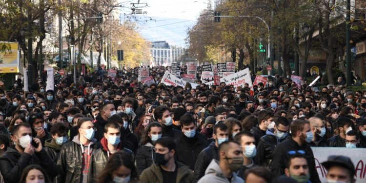 Μπάχαλο με την δικογραφία για το φοιτητικό συλλαλητήριο