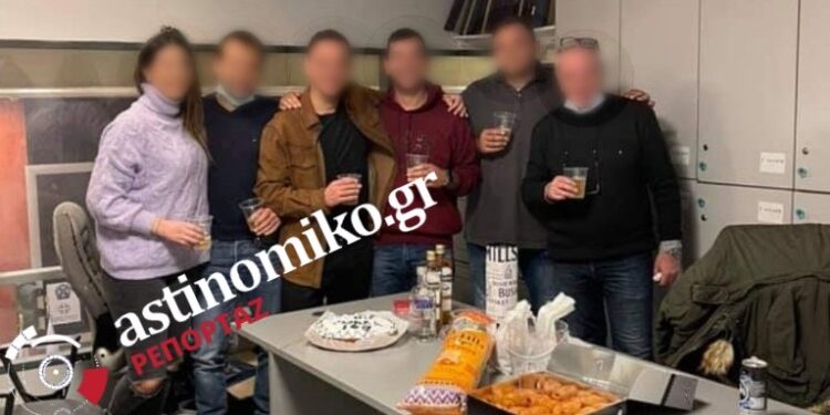 Κορωνοπάρτι στην Άμεση Δράση παρά τα δεκάδες κρούσματα!