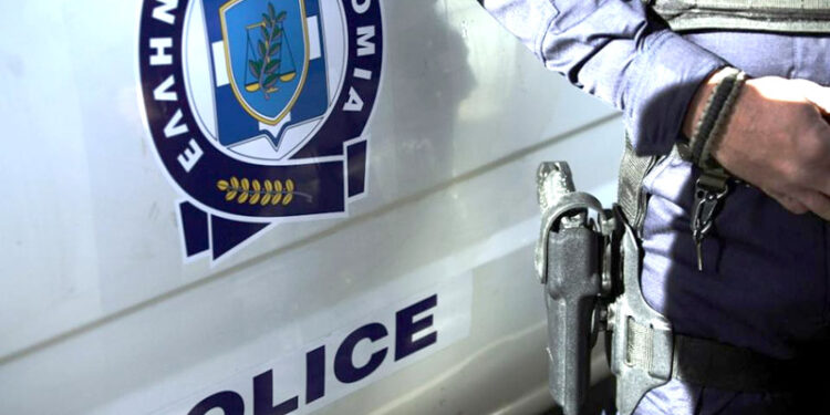Μπούκαρε στο σπίτι του “Μπούκα” η ασφάλεια – Κατασχέσεις ναρκωτικών