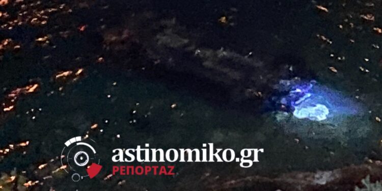 Αυτοκίνητο έπεσε στη θάλασσα στα Λιμανάκια – Σώος ο οδηγός – ΒΙΝΤΕΟ