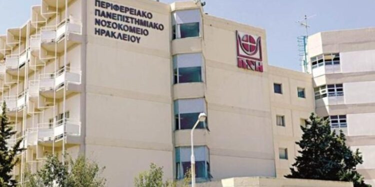 Κρήτη: το «θαύμα» με το 2χρονο παιδί που έπεσε σε βαρέλι με νερό