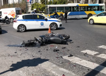 Η ανακοίνωση της ΕΛΑΣ για το σοβαρό τροχαίο με συνοδευτικό της Ντόρας Μπακογιάννη